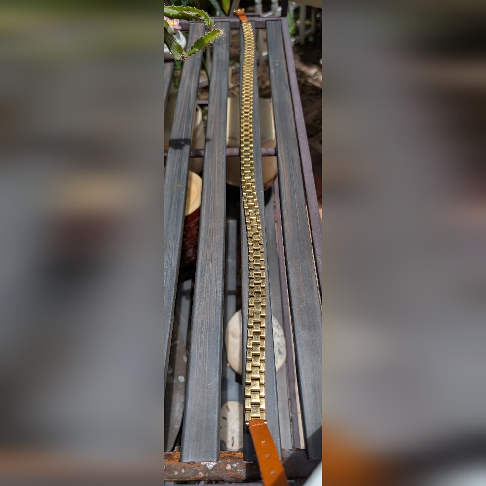 Michael Kors Long Square Link Chain Yellow Gold Tone Metal Thick 3D Leather - Picture 9 of 10